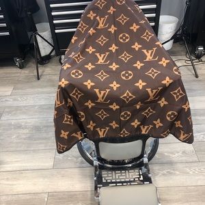 Barber and hair stylist cape